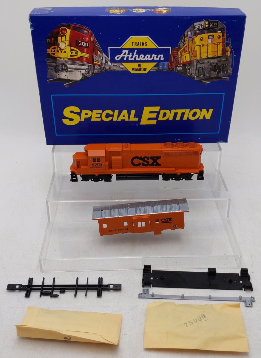 Athearn 2214 HO CSX Maintenance of Way GP40-2 Powered Diesel Locomotive EX/Box