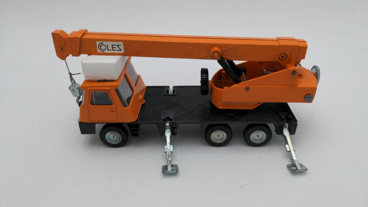 Dinky 980 1:50 Scale Orange Vintage Die-Cast Coles Hydra Truck 150T Die Cast EX/Box