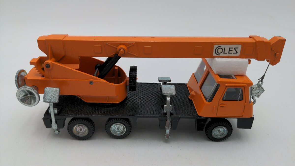 Dinky 980 1:50 Scale Orange Vintage Die-Cast Coles Hydra Truck 150T Die Cast EX/Box