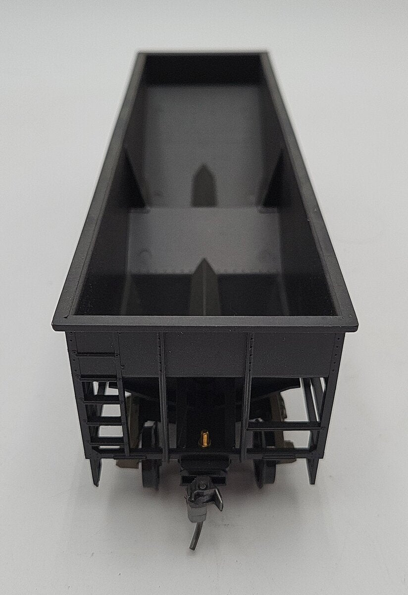 Weaver O Scale Baltimore and Ohio Hopper Car #46572 2-Rail EX