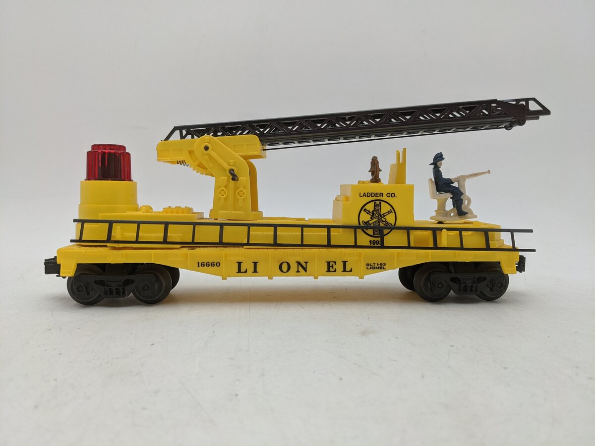 Lionel 6-16660 O Gauge Lionel Operating Fire Car With Ladders (Yellow) EX/Box