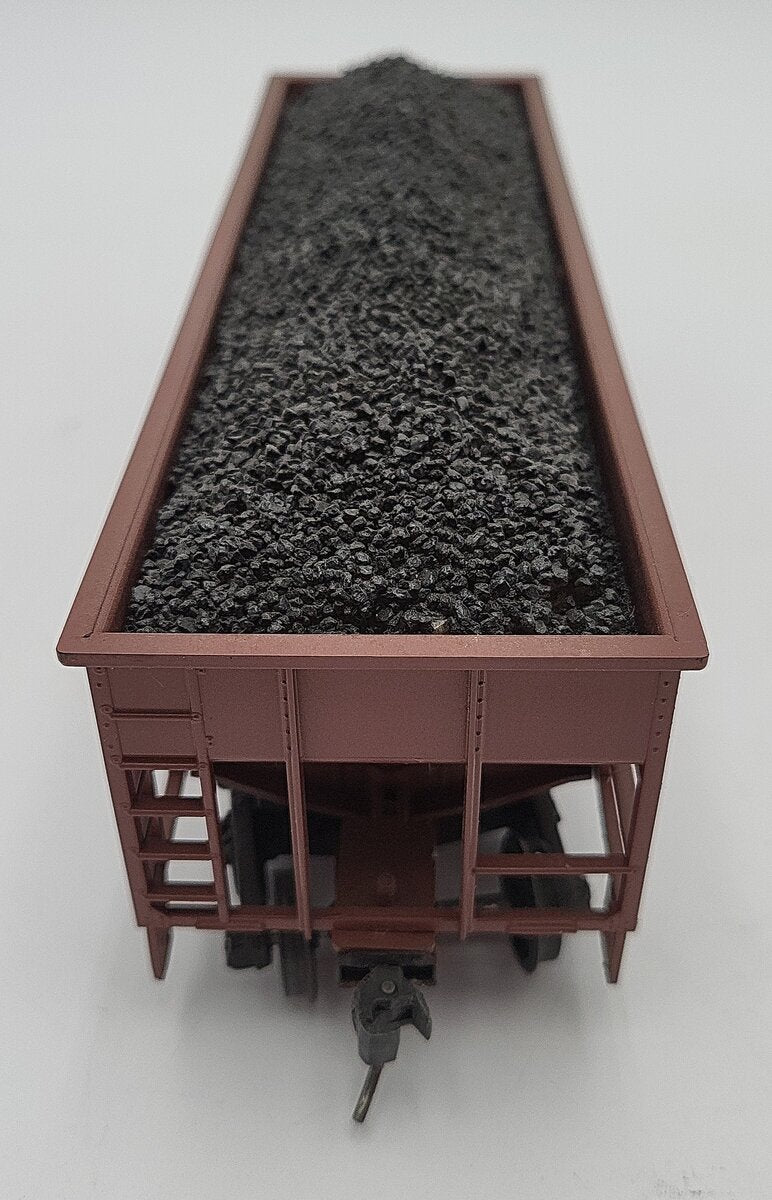 Weaver 10897 O Gauge Western Maryland 36' Ribbed 2-Bay Hopper 2-Rail EX