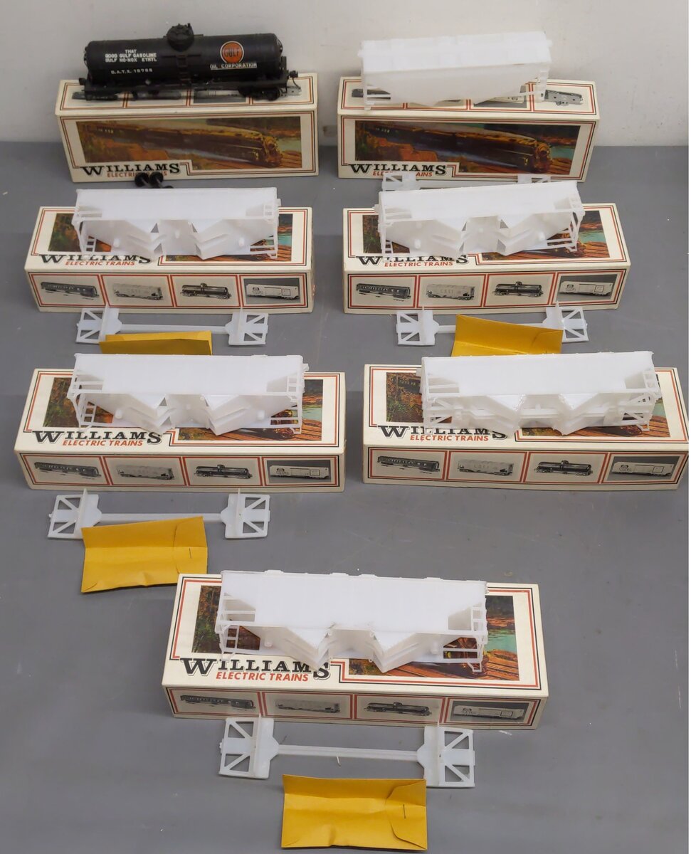 Williams Assorted O gauge Hopper & Tank Car Kits: 0200 & 0100 [7] VG/Box