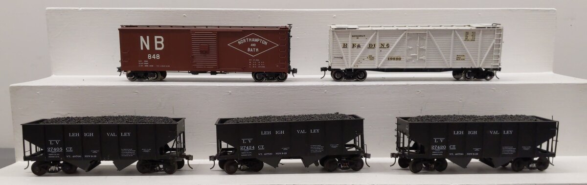 Weaver O Gauge Assorted Freight Cars 848, 27405, 27424, 27420, 19890 [5] EX