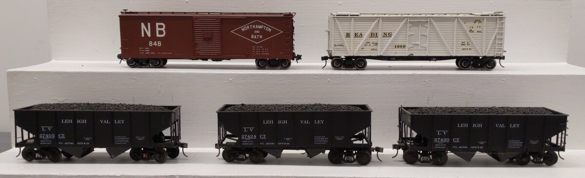 Weaver O Gauge Assorted Freight Cars 848, 27405, 27424, 27420, 19890 [5] EX