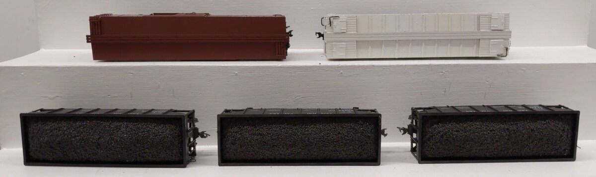 Weaver O Gauge Assorted Freight Cars 848, 27405, 27424, 27420, 19890 [5] EX