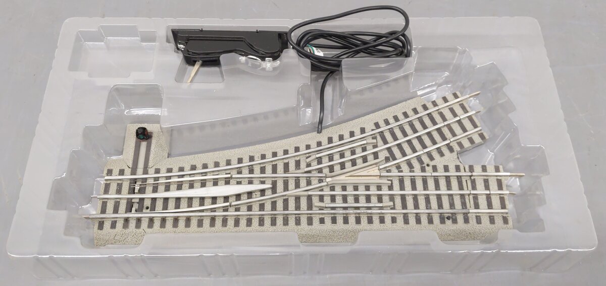 Lionel 6-81951 O O60 FastRack Remote Left Hand Switch Turnout EX/Box