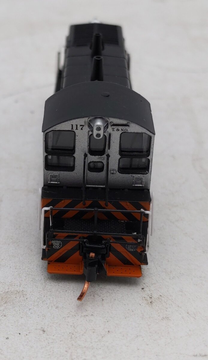 Walthers 929-50116 N Scale Southern Pacific EMD SW1200 Diesel Locomotive #117 LN/Box