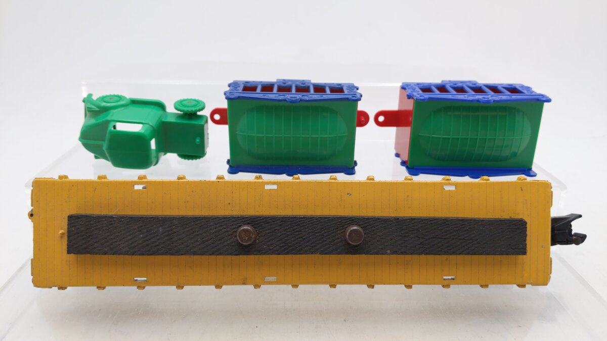 American Flyer 643 Vintage S Circus Flat Car w/ Cages & Truck Tractor VG