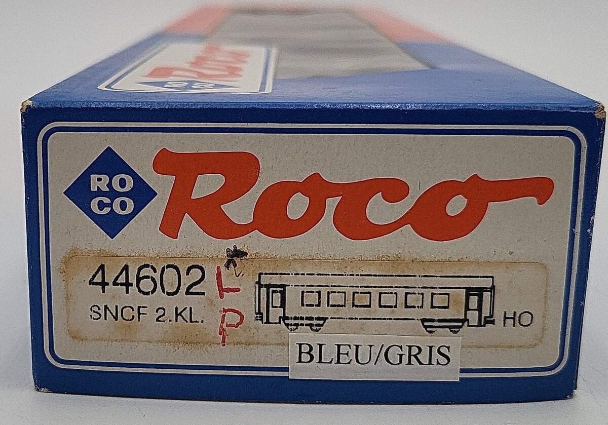 Roco 44602 HO Scale SNCF 2nd Class Passenger Car EX/Box
