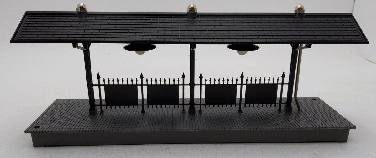Lionel 6-12748 O/027 Illuminated Station Platform EX