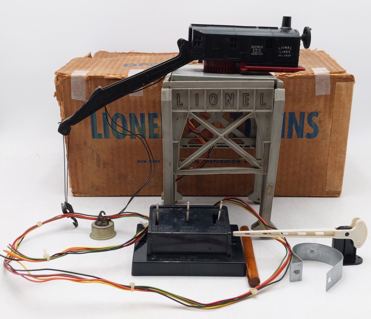 Lionel 282 Vintage O Bucyrus Erie Remote Control Gantry Crane/Box