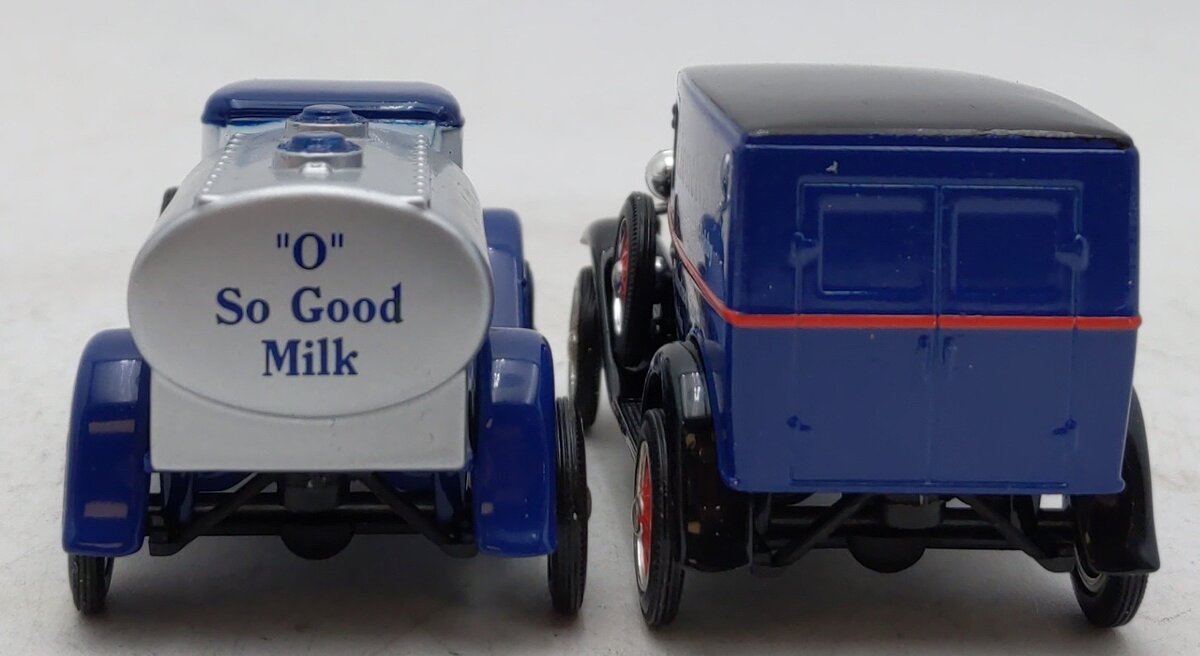 Eastwood 311500 1:43 Die Cast Lionelville Model A Tanker & Panel Delivery Set EX/Box