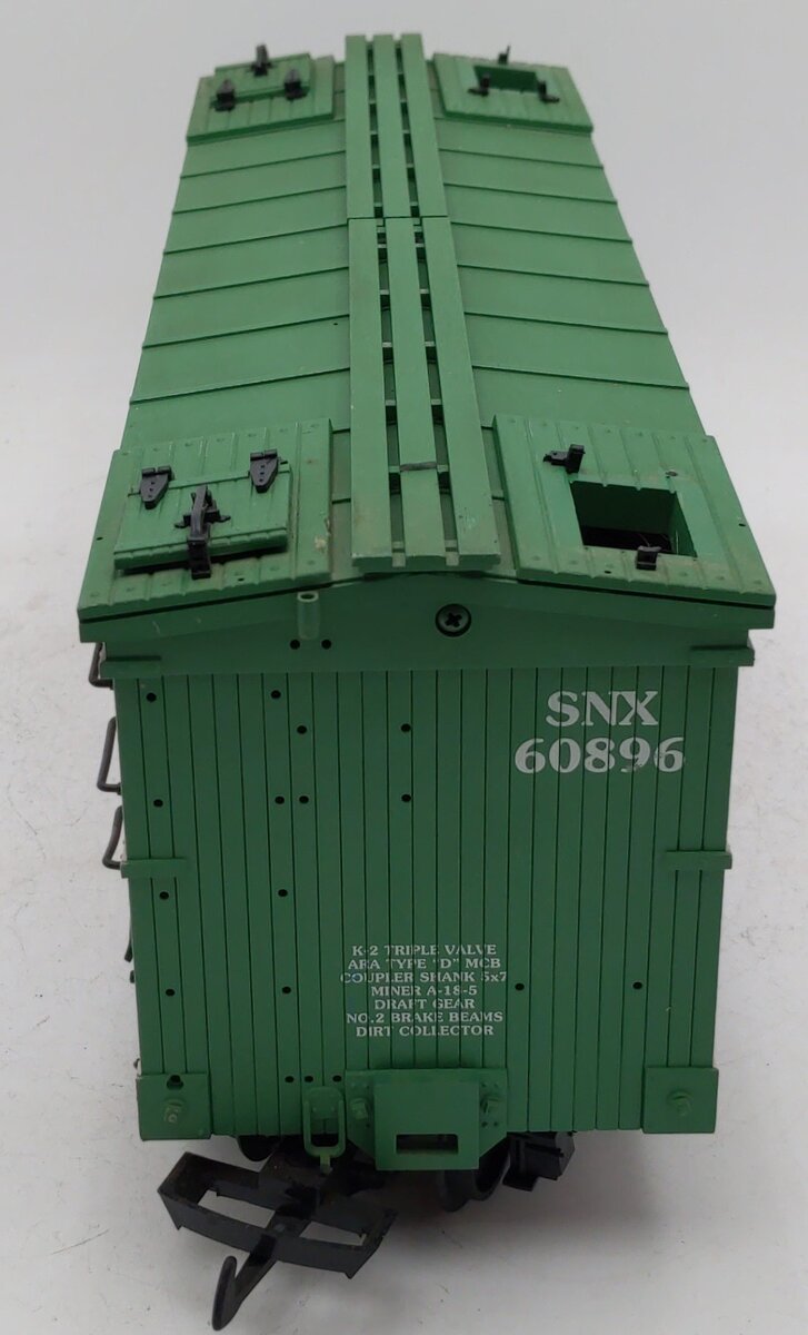 USA Trains 16069 G Snapple Reefer Car VG