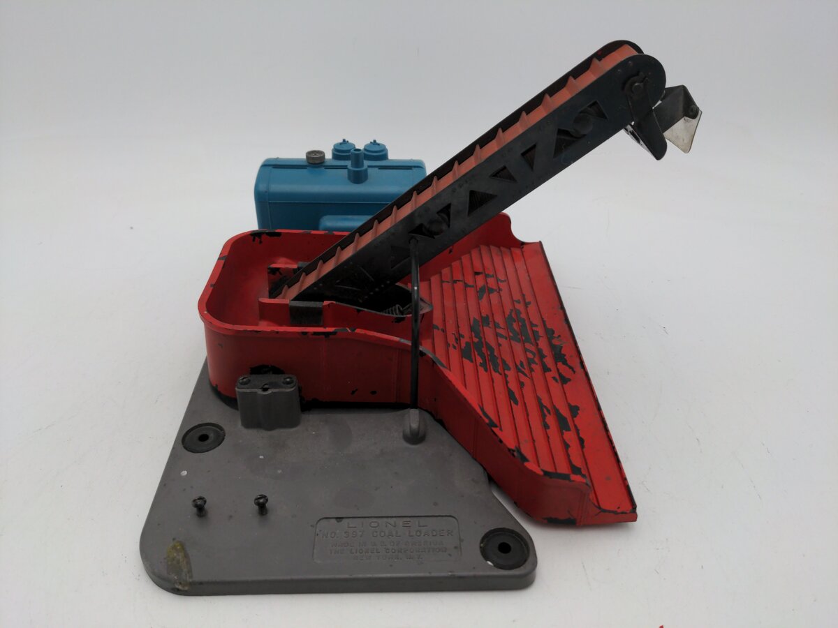 Lionel 397 Vintage O Operating Coal Loader VG