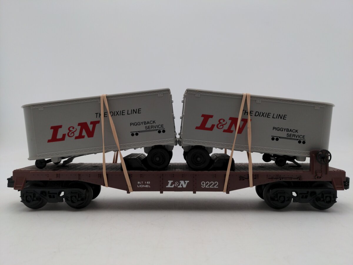Lionel 6-9222 O Gauge Louisville and Nashville Flatcar with Vans EX