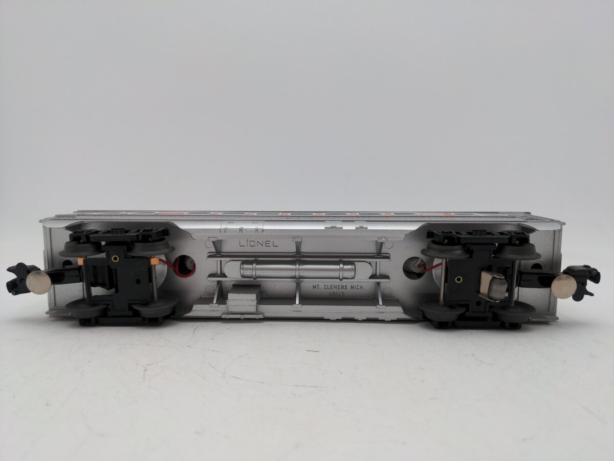 Lionel 6-6412 O Gauge Amtrak Vista Dome Passenger Car #6412 EX
