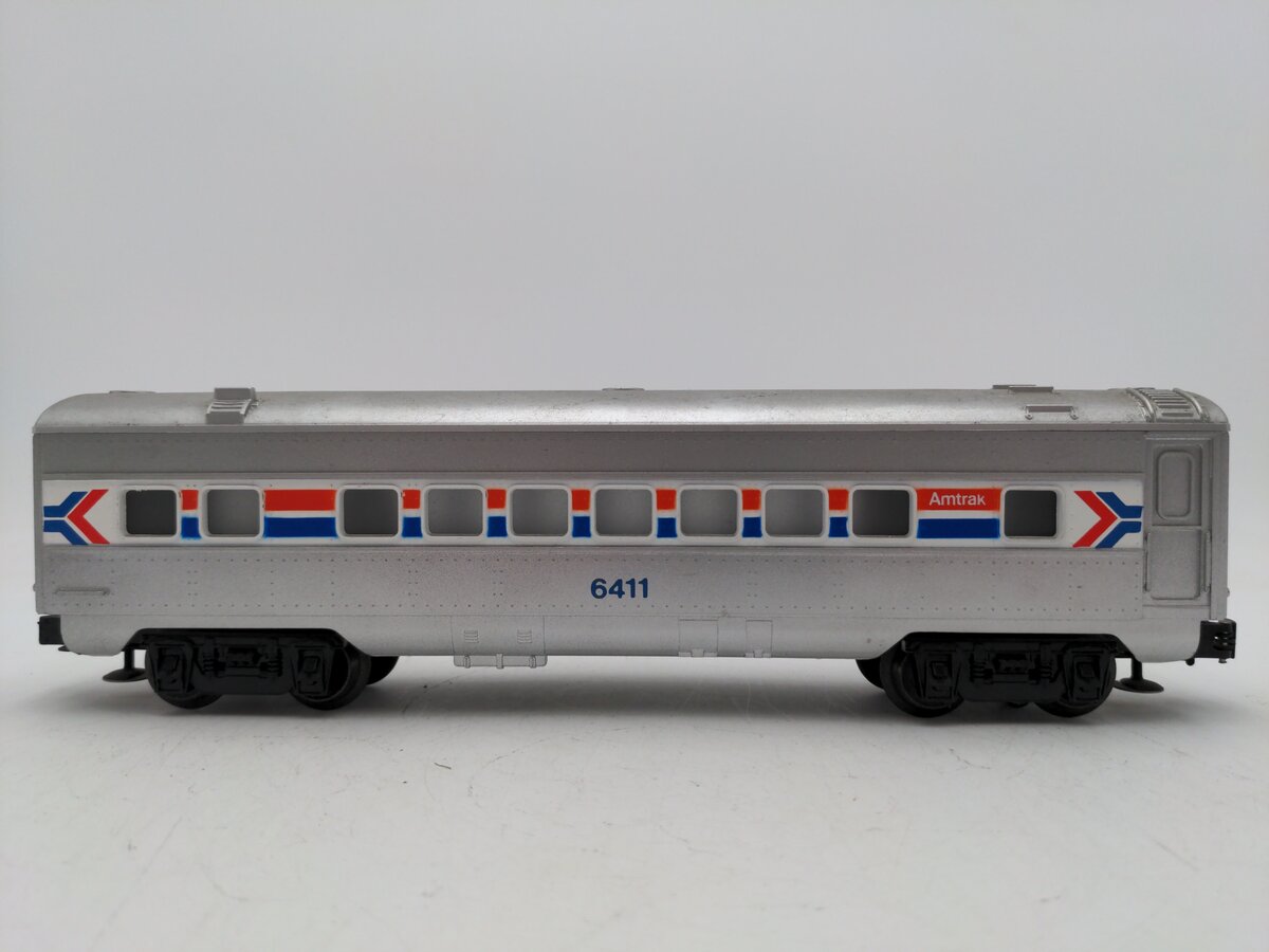 Lionel 6-6411 O Gauge Amtrak Illuminated Passenger Car #6411 EX