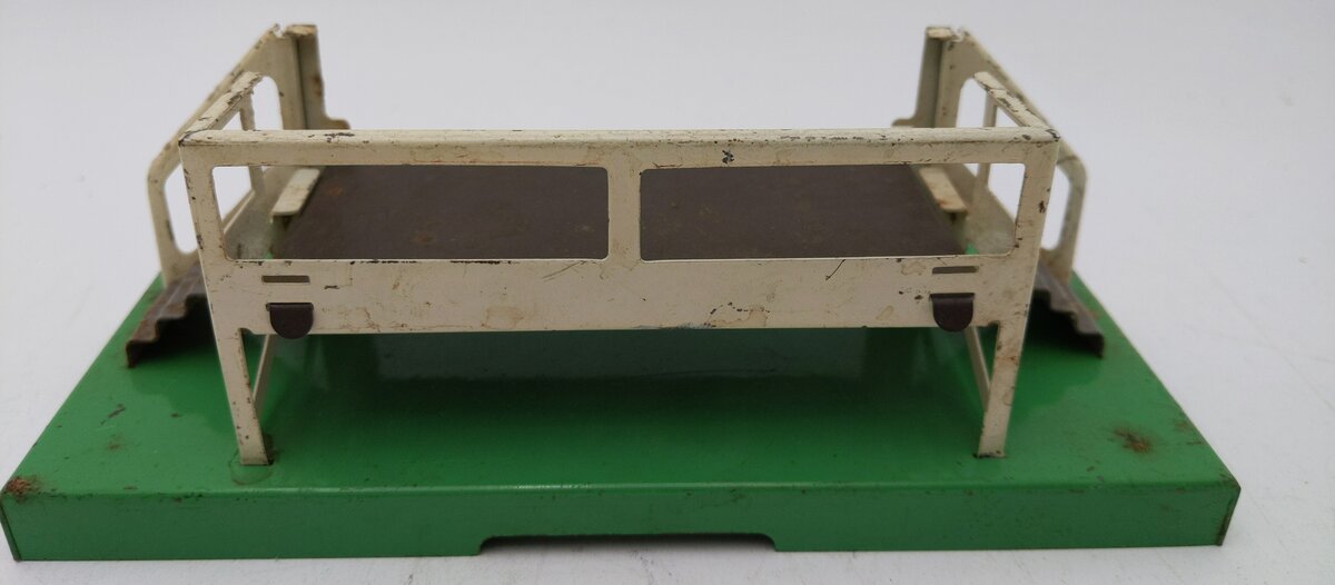 Lionel 3662 Vintage O Brown & White Large Operating Milk Car VG/Box