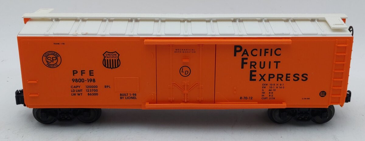 Lionel 6-17314 O Gauge Pacific Fruit Express Reefer #9800-198 EX