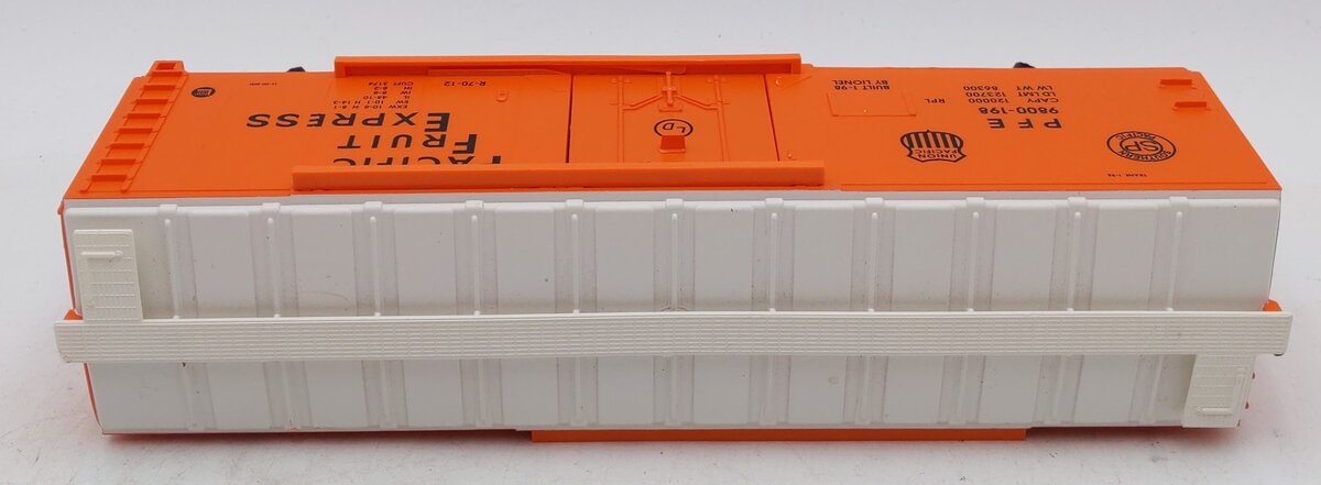 Lionel 6-17314 O Gauge Pacific Fruit Express Reefer #9800-198 EX