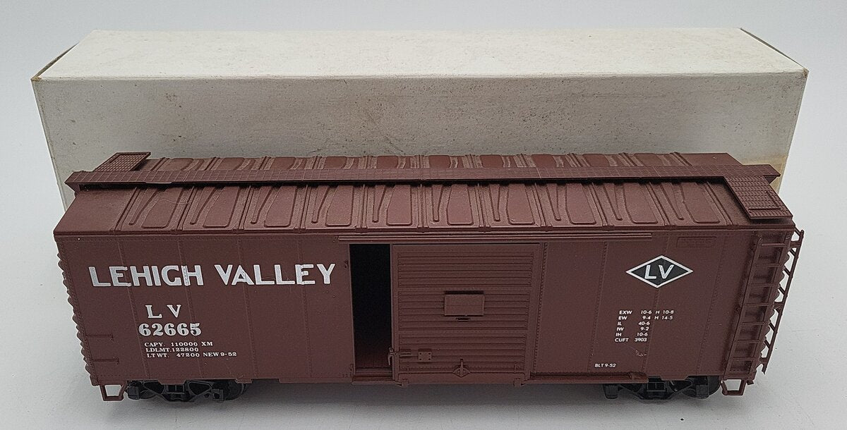 BevBel 2029 O Scale Lehigh Valley Boxcar #62665 2-Rail VG/Box