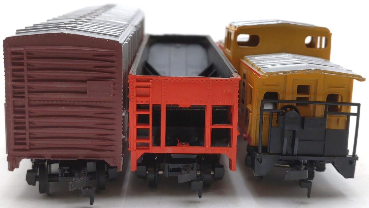 Bachmann Assorted HO Scale Freight Cars: 1067, 1030, 1123 [3] VG/Box