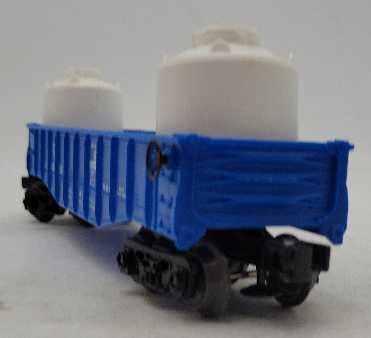 Lionel 6-36063 O Gauge Conrail Gondola with 2 Cannisters EX/Box
