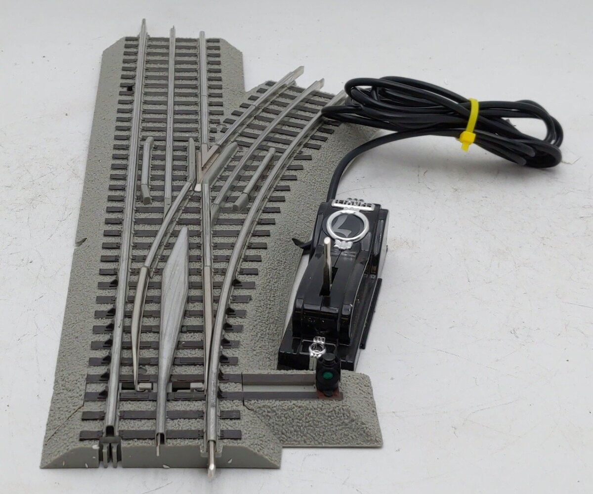 Lionel 6-16831 O48 FasTrack Command Control Right Hand Switch Turnout EX/Box