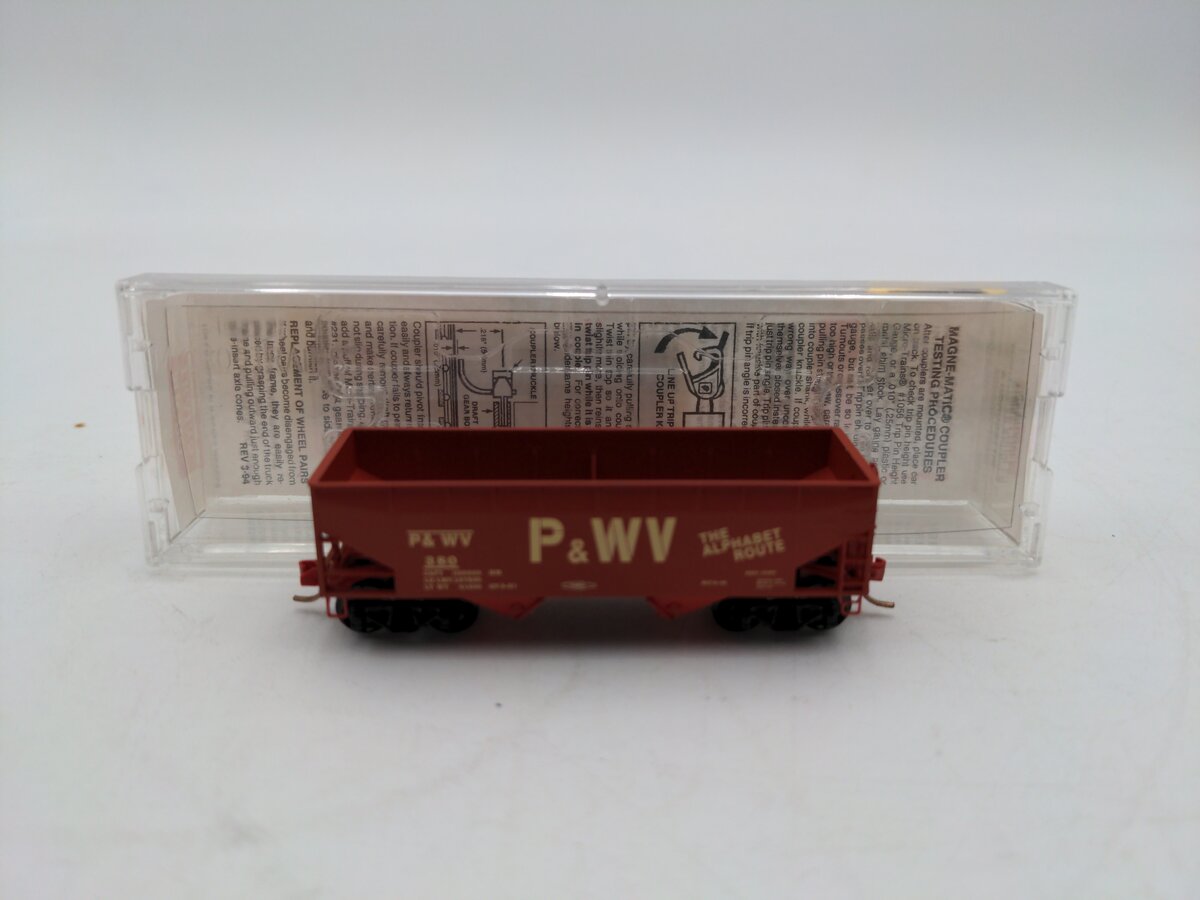 Micro-Trains 05500260 N P&WV 33' Twin Bay Offset Side Hopper #380 NIB