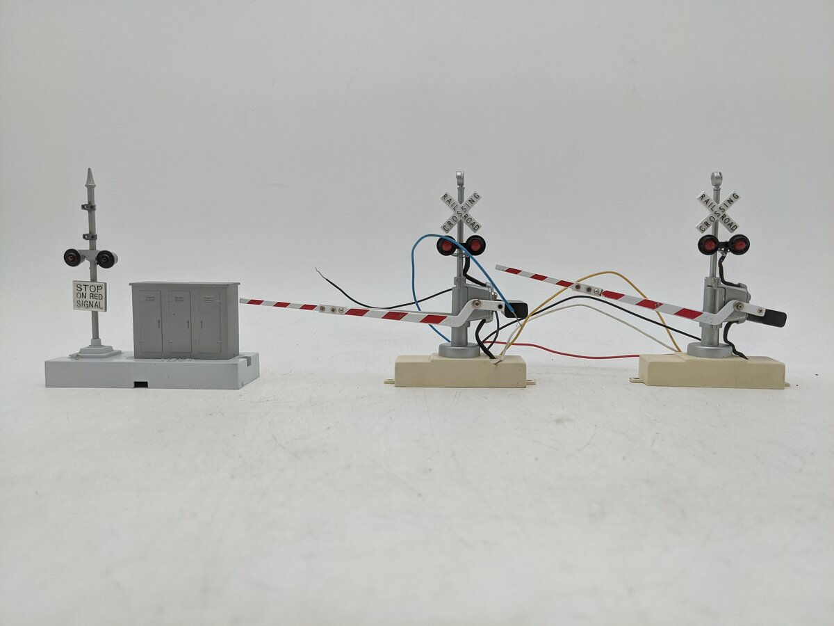 Lionel O Gauge Assorted Track Accessories [3] EX
