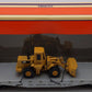 Lionel 6-17517 O Gauge Western Pacific Flatcar #9823 w/Ertl Caterpiller Loader EX/Box