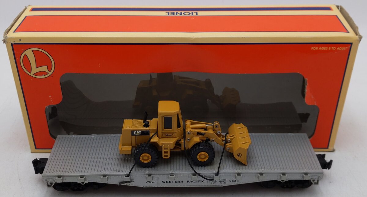 Lionel 6-17517 O Gauge Western Pacific Flatcar #9823 w/Ertl Caterpiller Loader EX/Box
