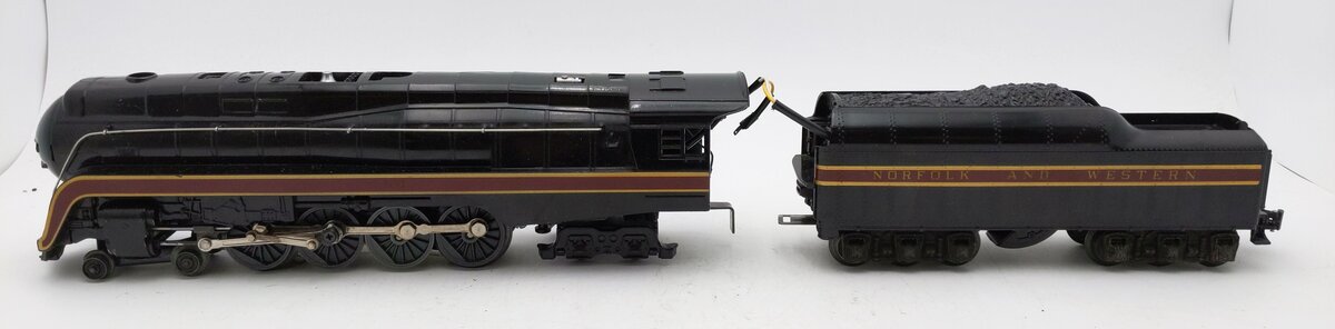 Lionel 6-8100 O Gauge Norfolk & Western 4-8-4 Steam Locomotive & Tender #611 EX/Box