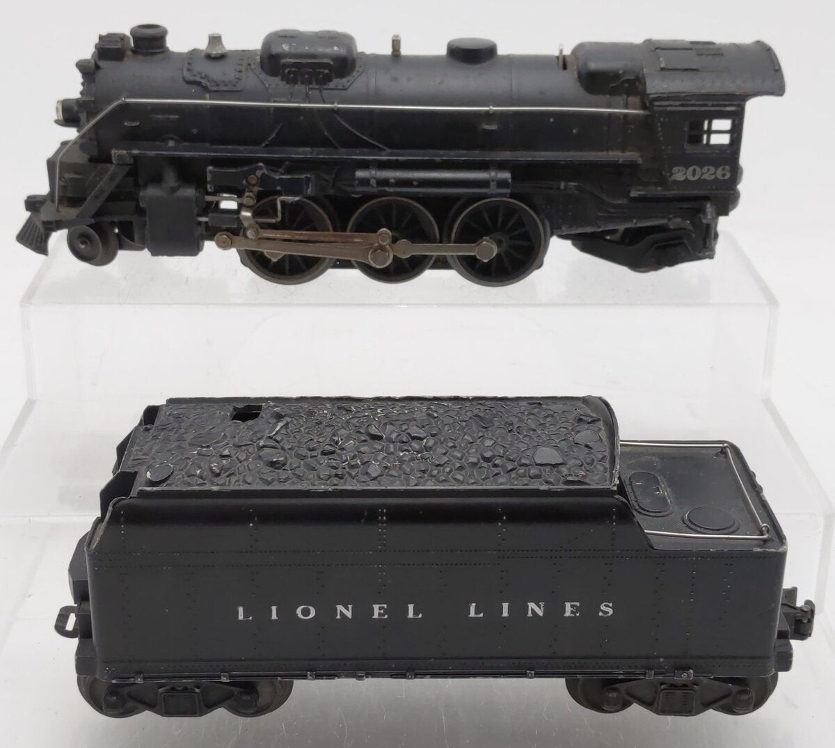 Lionel 2026 Vintage O 2-6-4 Die-Cast Steam Locomotive With 2466W Tender VG