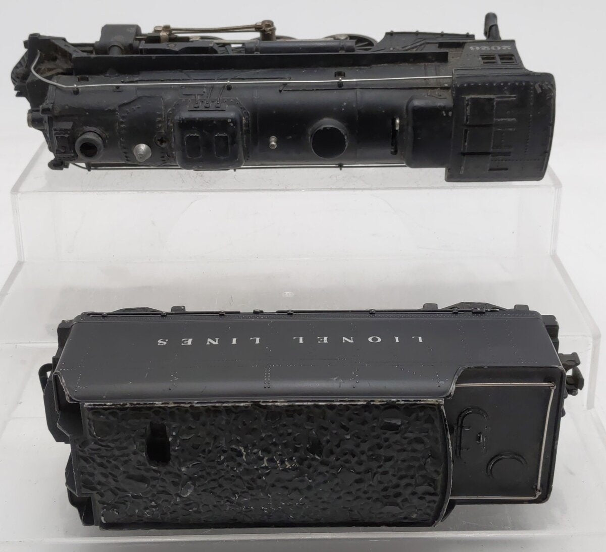 Lionel 2026 Vintage O 2-6-4 Die-Cast Steam Locomotive With 2466W Tender VG