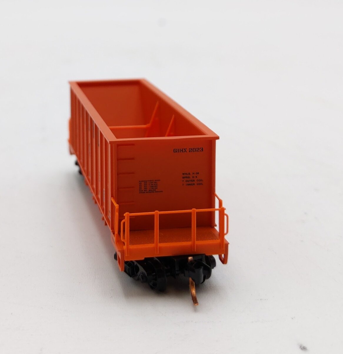 Micro-Trains 12500040 N GIHX 43' 3-Bay Ortner Rapid Discharge Hopper #2023 NIB