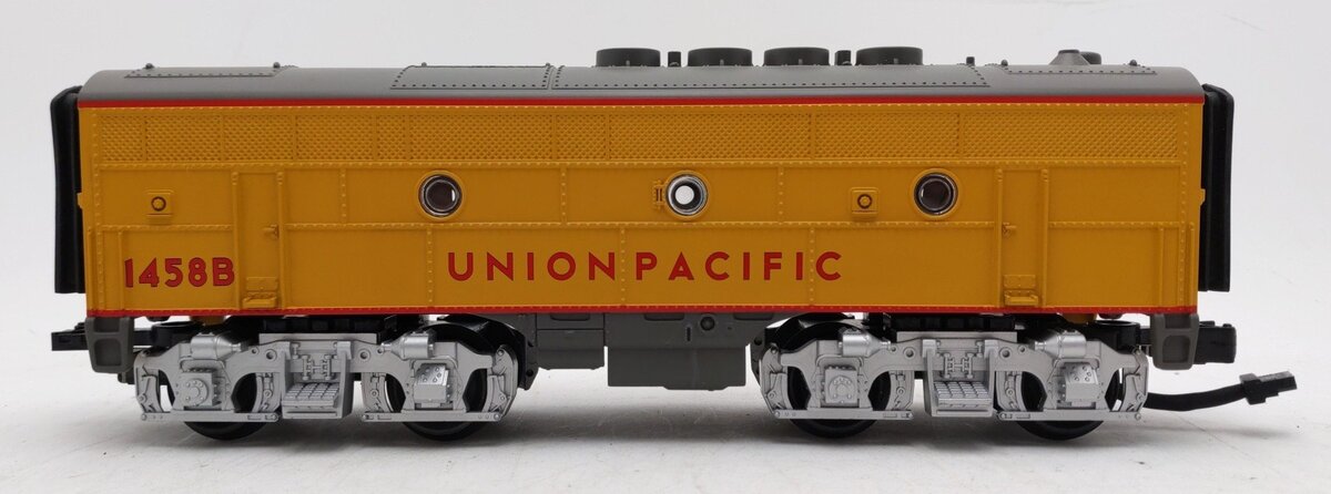 MTH 33-2007-3 O Gauge Union Pacific F-3 B Unit Non-Powered Diesel Engine #1458B LN/Box