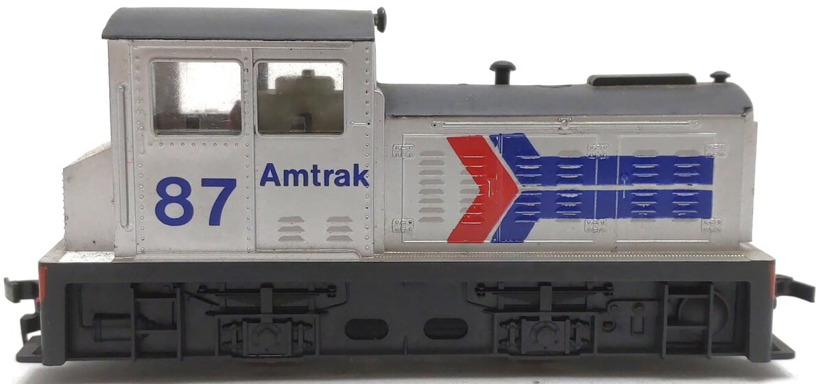 AHM HO Scale Plymouth Diesel Loco Switcher Amtrak #87 EX
