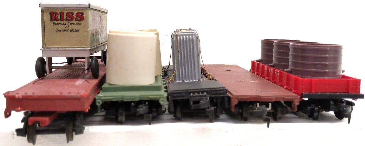 Assorted HO Scale Freight Cars: 9446, 2475, 475488, 503, W.&A.R.R [5] VG