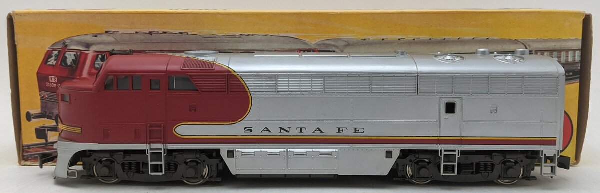 Rivarossi 7102-B O Scale Santa Fe Diesel Locomotive (2-Rail) EX/Box