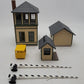 Walthers 933-2703 Trackside Structures Set EX/Box