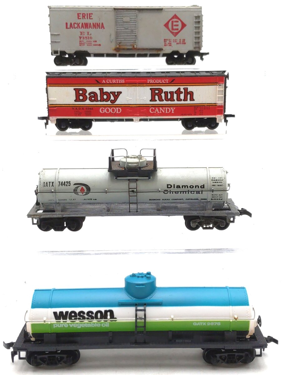 Assorted HO Scale Freight Cars: 73510, 5342, 74425, 9876 [4] VG