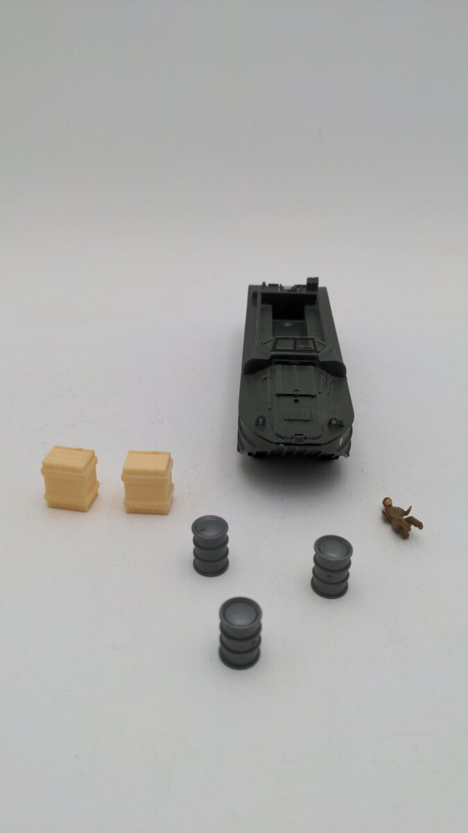 Dinky 825 Die Cast Toys Camion Amphibian Militaire DUKW With Plastic Accessories EX/Box