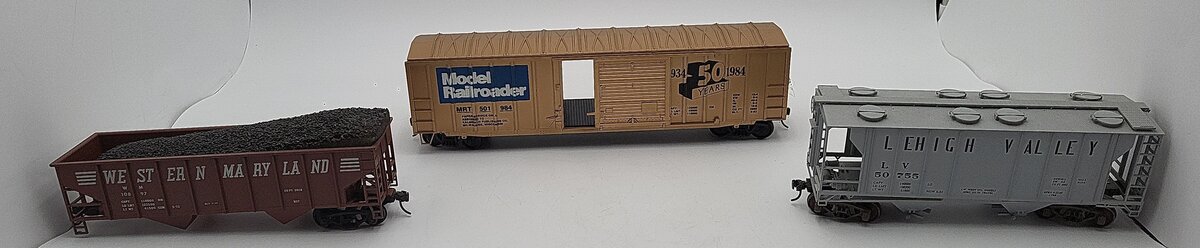 Assorted Weaver O Scale Freight Cars 2-Rail [3] VG