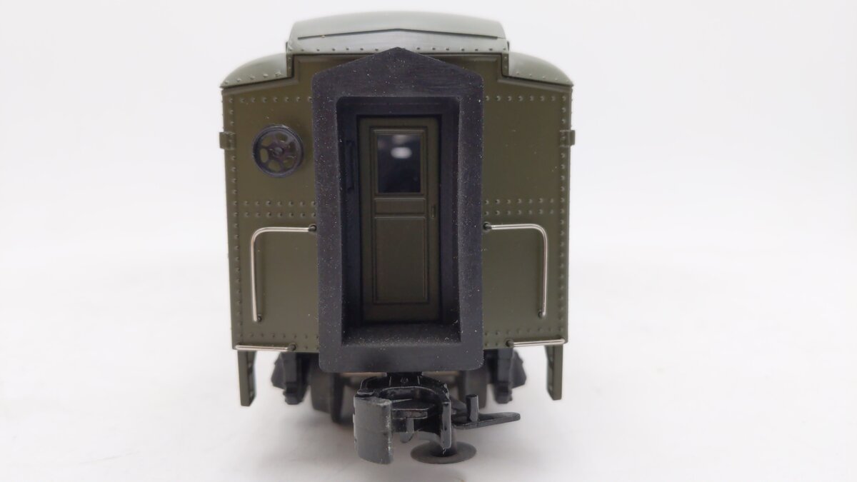 MTH 30-69293 O Baltimore & Ohio 60' Madison Coach Car EX/Box