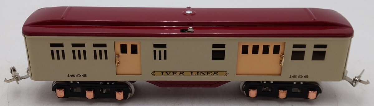 MTH 10-8046-A No.1696 O Gauge Tinplate Beige/Maroon Baggage Car EX/Box