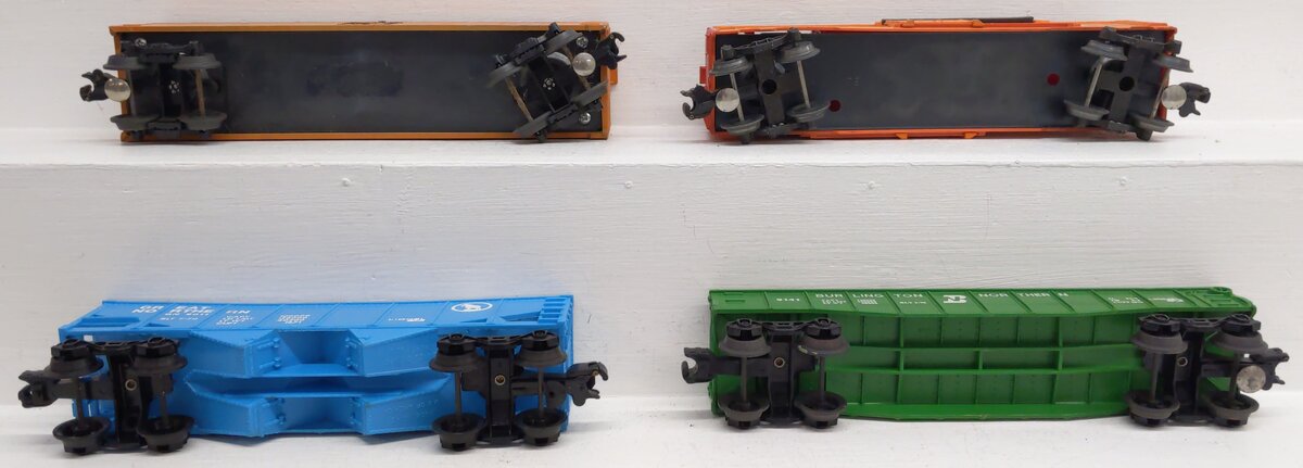 Lionel & Other O Scale Assorted Freight Cars (4): #9141, #19808, #9011, & #91320