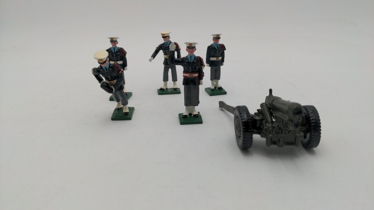 W. Britain Artillery Four Gun Drill Team Culver 1894 - 1994 LN/Box