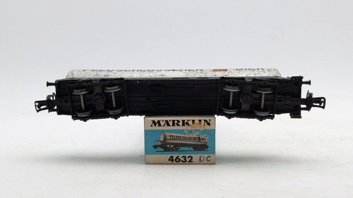 Marklin 4632 HO Scale Feldschlosschen Bier Weathered Tank Car/Box